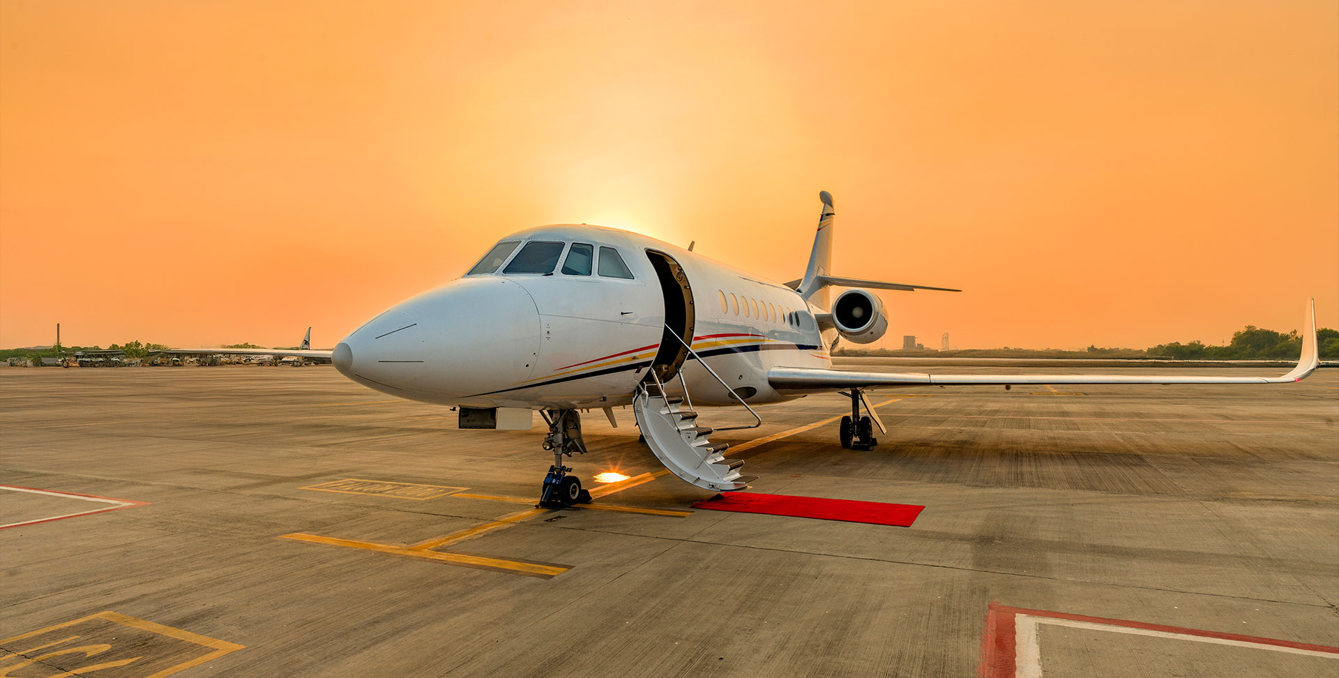 Aero hangar image